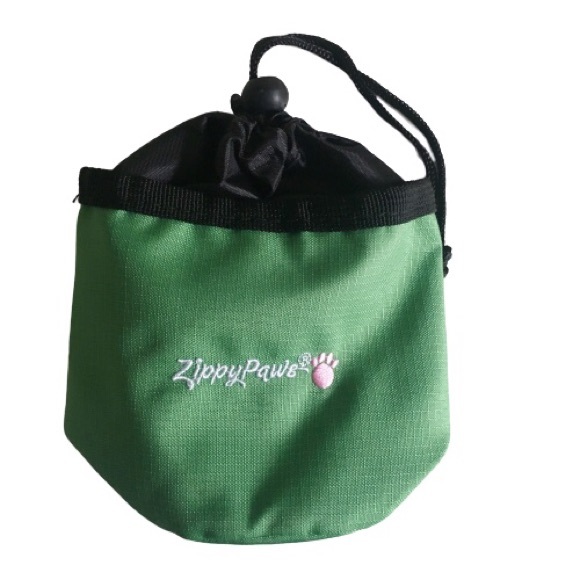 Zippy Paws Dog Water Bowl + Bone Bag Dispenser - Picture 3 of 4